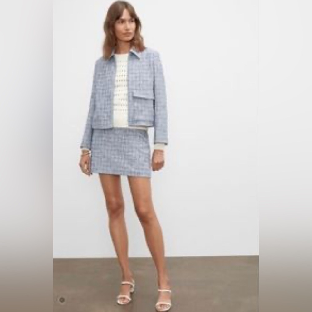 Club Monaco Skirt and Blazer Set Xs/00 - Picture 6 of 9